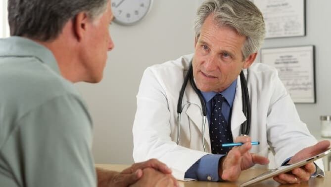 The doctor receives patients